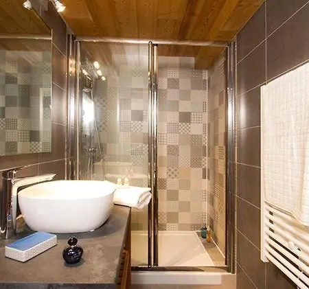 Holiday home Chalet Les Jonquilles 12p